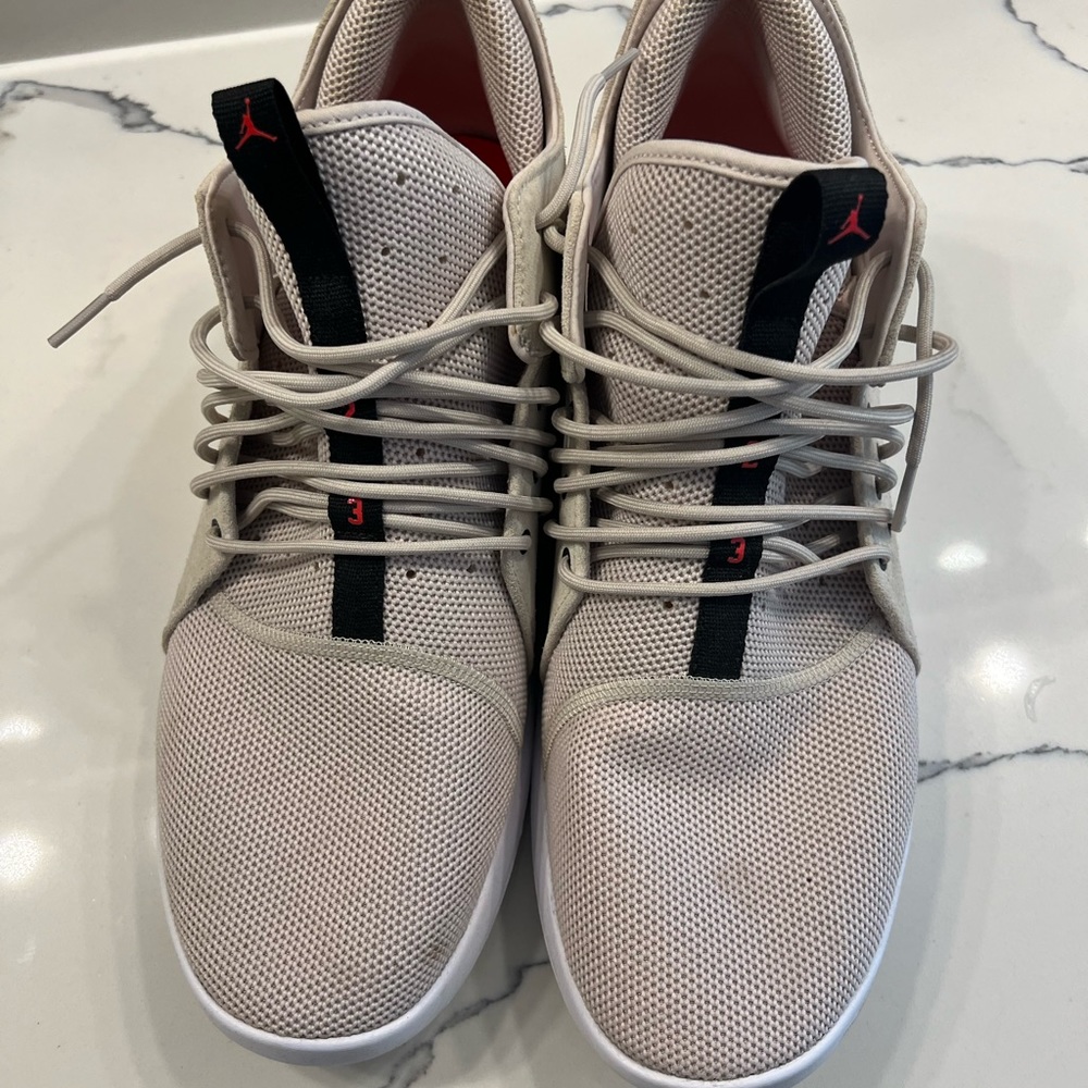 Jordan First Class Size 15 View 5